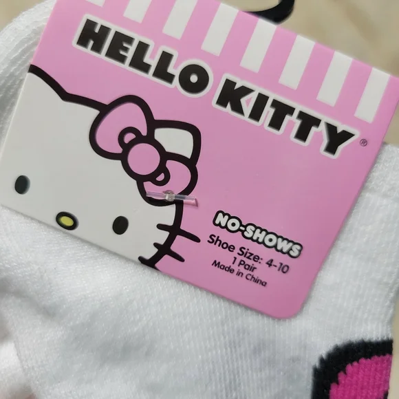 HELLO KITTY No Show Socks, 1 pair - Picture 4 of 4